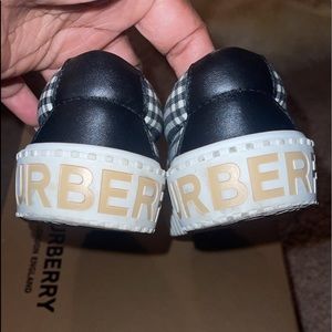 Burberry toddler shoes